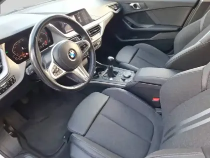 Photo 8 BMW Serie 1 116i 109 ch