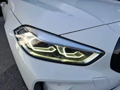 Photo 9 BMW Serie 1 116i 109 ch