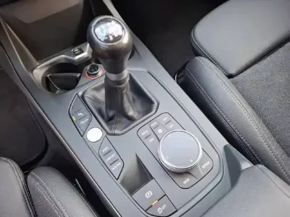 Photo 11 BMW Serie 1 116i 109 ch