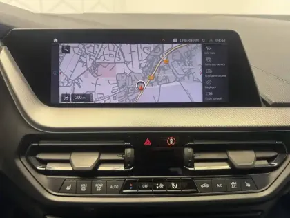 Photo 27 BMW Serie 1 Gén. III (F40) Ph1 M Sport 5