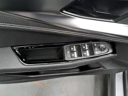 Photo 29 Renault Austral Gén. I (HHN) Ph1 Techno 5