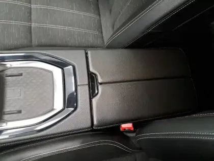 Photo 83 Renault Austral  E-Tech hybrid 200