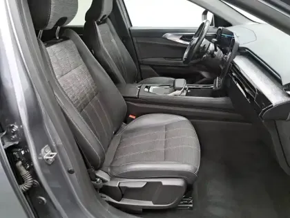 Photo 71 Renault Austral  E-Tech hybrid 200