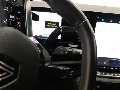 Photo 79 Renault Austral  E-Tech hybrid 200