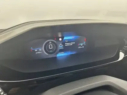 Photo 9 Peugeot 308  SW Hybrid 145 e-DCS6