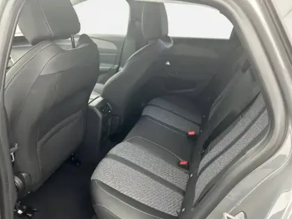 Photo 11 Peugeot 308  SW Hybrid 145 e-DCS6