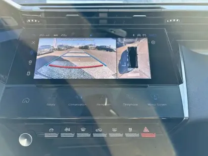 Photo 20 Peugeot 308  PHEV 225 e-EAT8