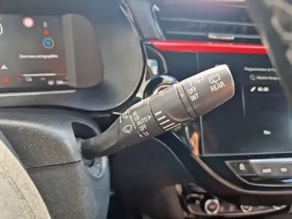 Photo 22 Opel Corsa Gén. VI Ph1 NG GS Line 5