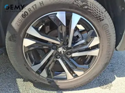 Photo 10 Peugeot 2008  PureTech 130 S&S EAT8