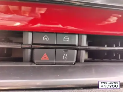 Photo 25 Fiat 600 e 54 kWh 156 ch