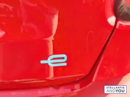 Photo 14 Fiat 600 e 54 kWh 156 ch