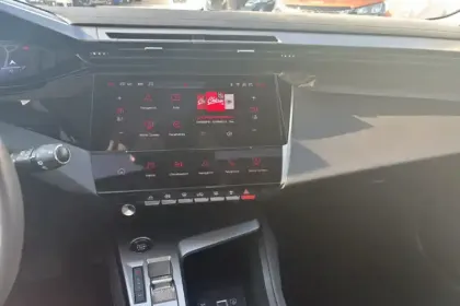 Photo 16 Peugeot 308  SW BlueHDi 130ch S&S EAT8