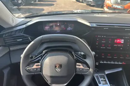 Photo 17 Peugeot 308  SW BlueHDi 130ch S&S EAT8