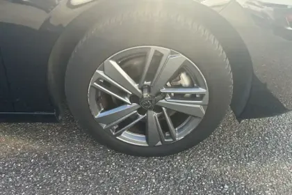 Photo 14 Peugeot 308  SW BlueHDi 130ch S&S EAT8