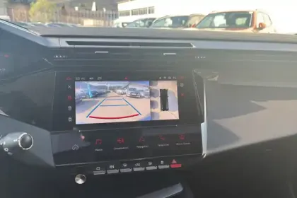 Photo 20 Peugeot 308  SW BlueHDi 130ch S&S EAT8