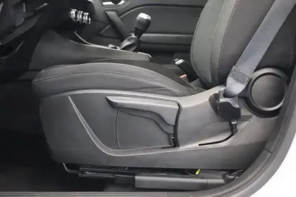 Photo 15 Renault Captur  TCe 100