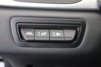 Photo 21 Renault Captur  TCe 100