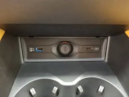 Photo 66 Mg EHS  1.5T PHEV 272 ch