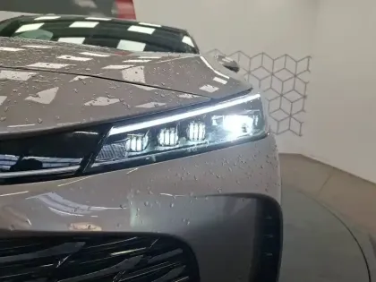 Photo 109 Mg EHS  1.5T PHEV 272 ch