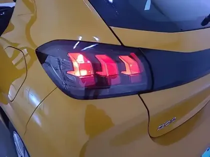 Photo 40 Peugeot 208 Gén. II Ph1 NG Active Pack 5