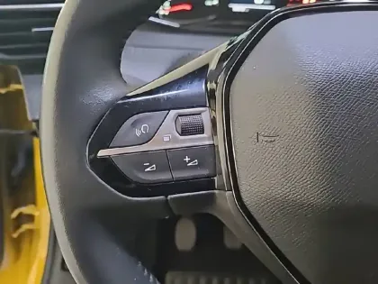 Photo 43 Peugeot 208 Gén. II Ph1 NG Active Pack 5