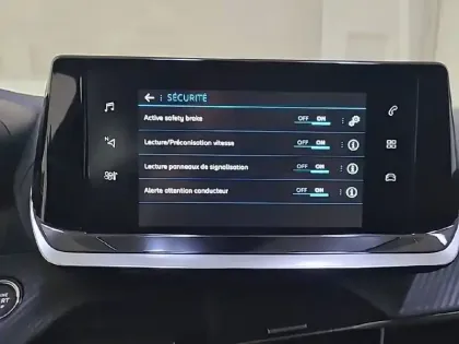 Photo 74 Peugeot 208 Gén. II Ph1 NG Active Pack 5