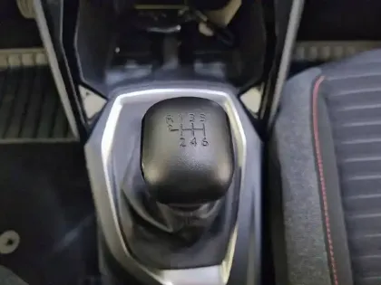 Photo 37 Peugeot 208 Gén. II Ph1 NG Active Pack 5