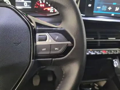 Photo 70 Peugeot 208 Gén. II Ph1 NG Active Pack 5