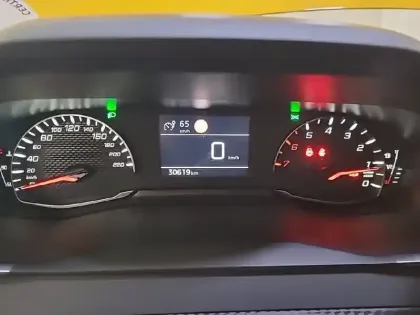 Photo 33 Peugeot 208 Gén. II Ph1 NG Active Pack 5