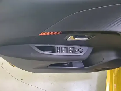 Photo 42 Peugeot 208 Gén. II Ph1 NG Active Pack 5