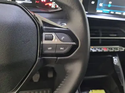 Photo 44 Peugeot 208 Gén. II Ph1 NG Active Pack 5