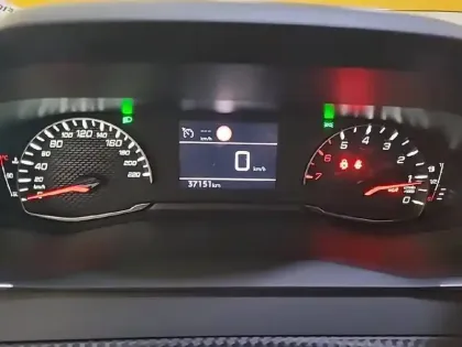 Photo 33 Peugeot 208 Gén. II Ph1 NG Active Pack 5