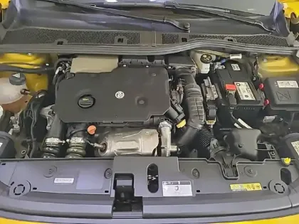 Photo 38 Peugeot 208 Gén. II Ph1 NG Active Pack 5