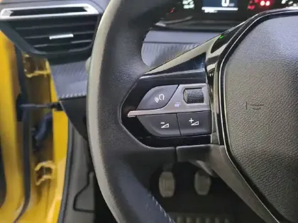 Photo 43 Peugeot 208 Gén. II Ph1 NG Active Pack 5