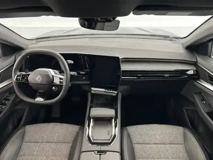 Photo 47 Renault Espace  E-Tech full hybrid 200 GSR2