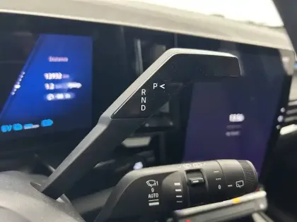 Photo 30 Renault Espace  E-Tech full hybrid 200 GSR2