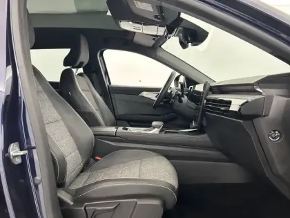 Photo 31 Renault Espace  E-Tech full hybrid 200 GSR2