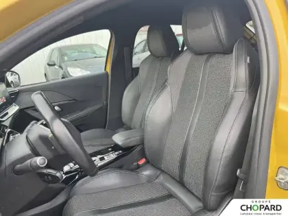 Photo 38 Peugeot 208 Gén. II Ph1 NG GT 5