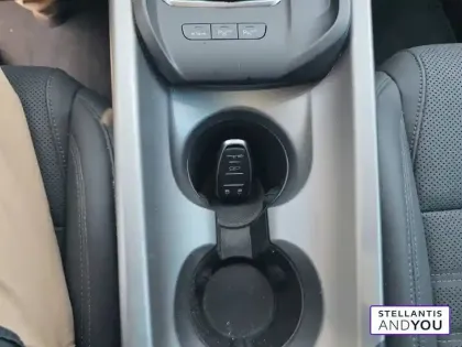 Photo 21 Alfa Romeo Tonale  1.3 Hybride Rechargeable PHEV 280ch AT6 e-Q4