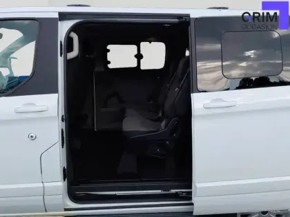 Photo 20 Ford Tourneo  Custom 320 L1H1 2.0 EcoBlue 130 BVA