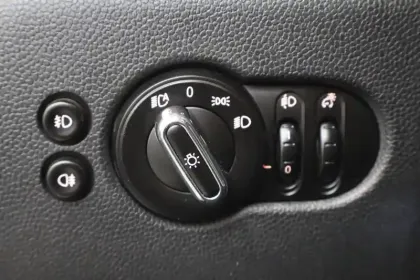 Photo 110 Mini Mini Hatch 3 Portes Cooper 136 ch BVA7