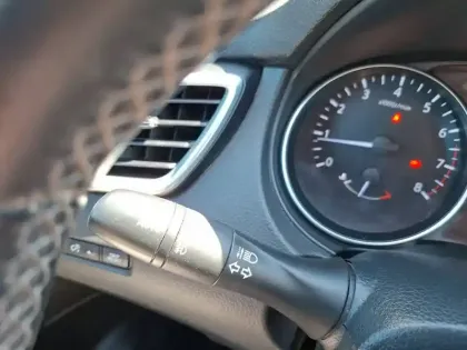 Photo 50 Nissan Qashqai  1.3 DIG-T 140