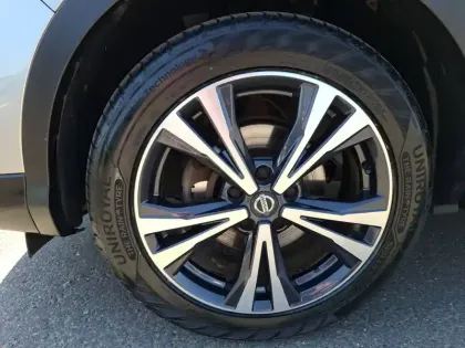 Photo 8 Nissan Qashqai  1.3 DIG-T 140