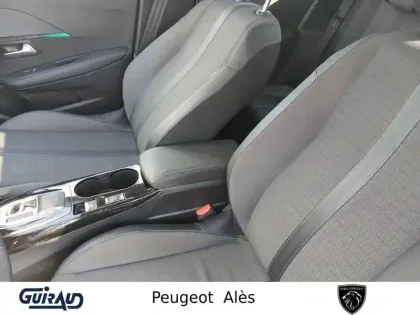 Photo 8 Peugeot 208  Electrique 50 kWh 136ch