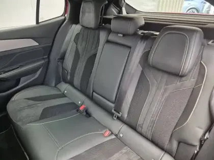 Photo 24 Peugeot 408  PureTech 130 ch S&S EAT8