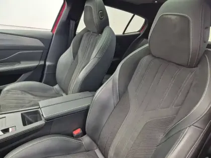 Photo 23 Peugeot 408  PureTech 130 ch S&S EAT8