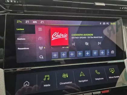 Photo 31 Peugeot 408  PureTech 130 ch S&S EAT8