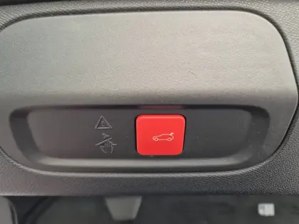 Photo 37 Peugeot 408  PureTech 130 ch S&S EAT8