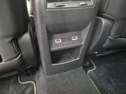 Photo 38 Peugeot 408  PureTech 130 ch S&S EAT8