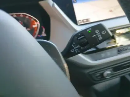 Photo 17 BMW Serie 1 118i 136 ch DKG7